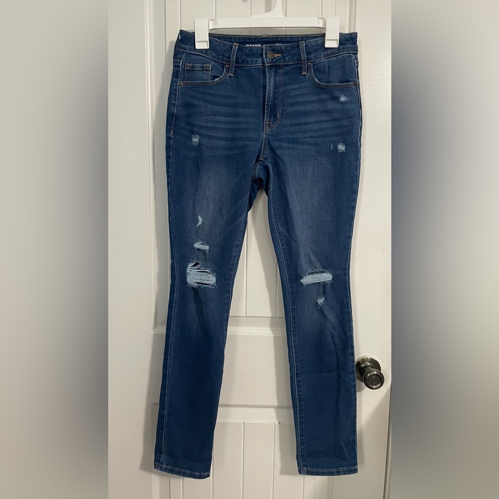 Old Navy Distressed Skinny Jeans in Dark Blue